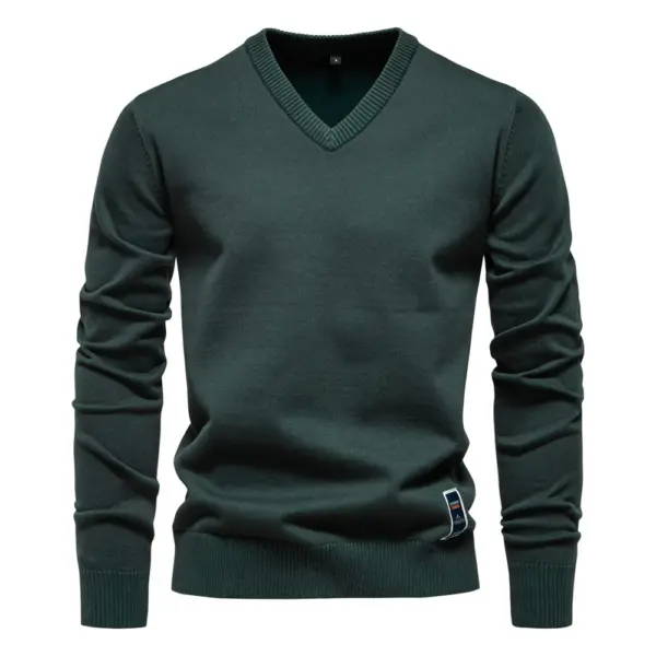 Klassischer Herrenpullover